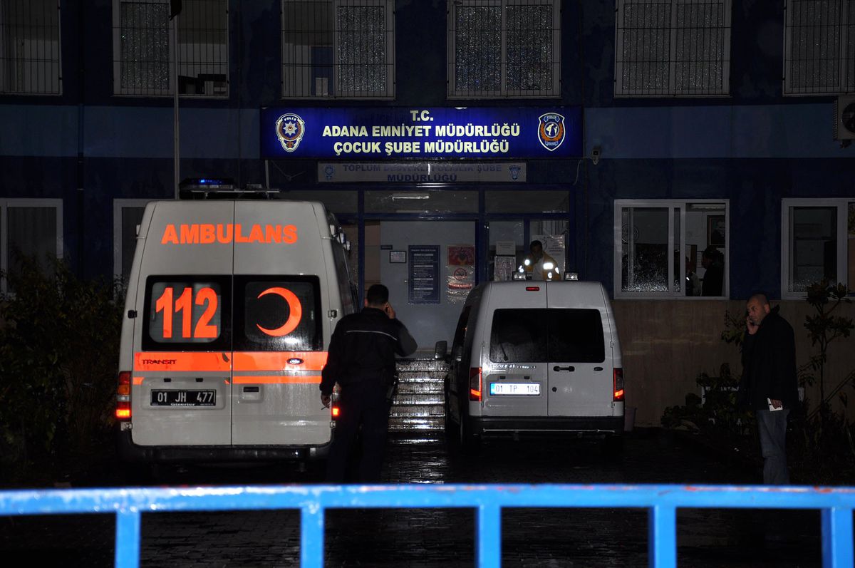 Çocuk Şube Nezarethanesinde Yangın Paniği