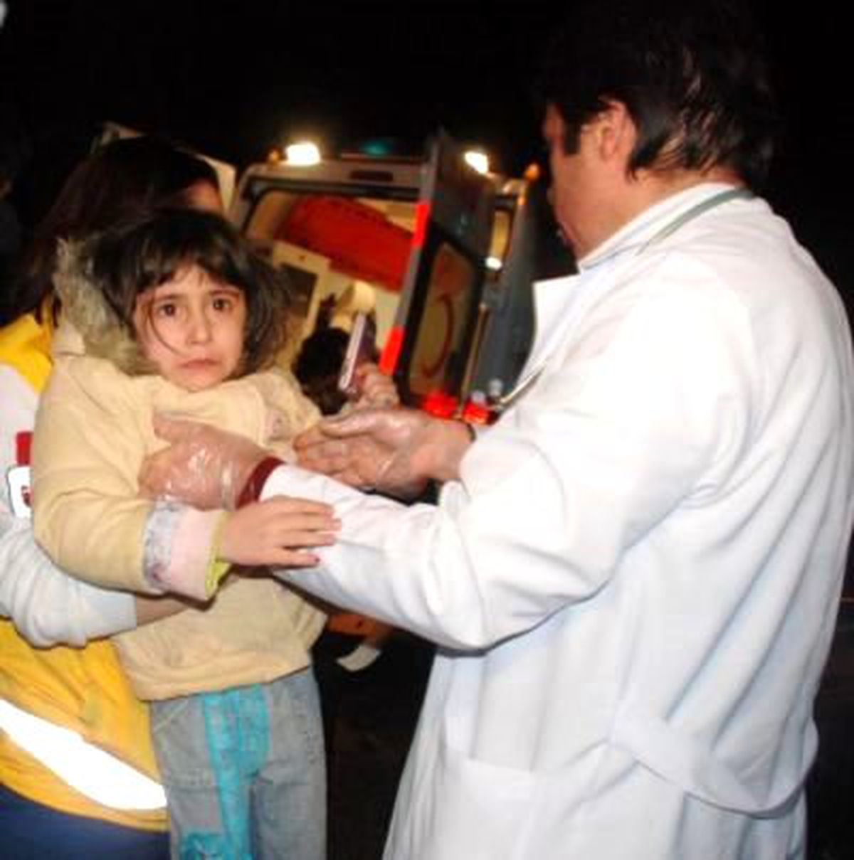 Depremzede Afgan Aile Kaza Yaptı: 6 Yaralı