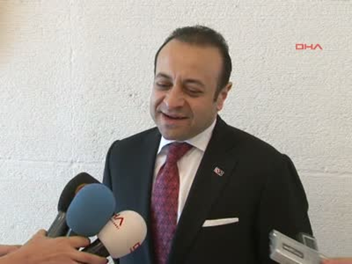 Egemen Bağış, Prens Charles'la Yemek Yiyecek