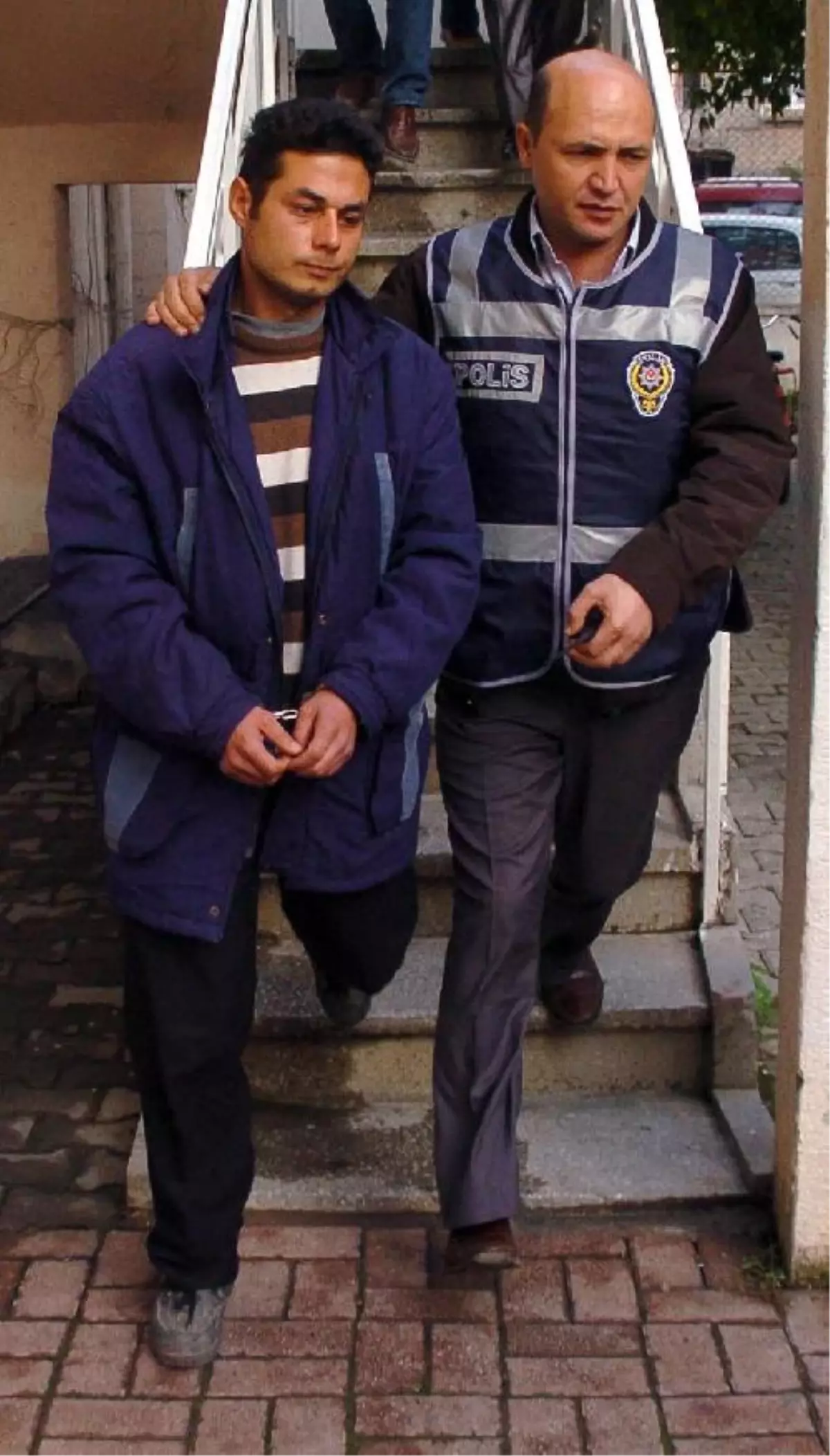 Kardeş Cinayetinde Tahrik ve İyi Hal İndirimi