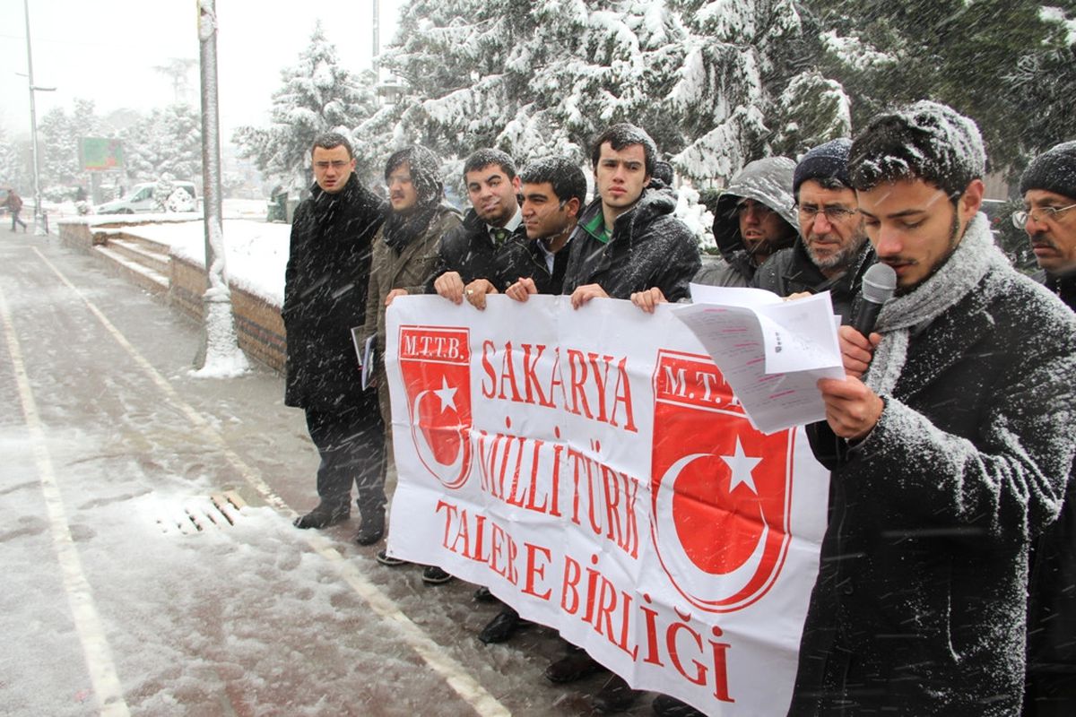 Milli Türk Talebe Birliği Sakarya Şubesi\'nden 28 Şubat Açıklaması