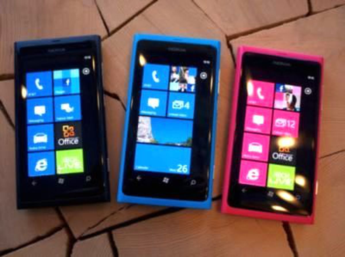 Nokia Yine 1 Numara!