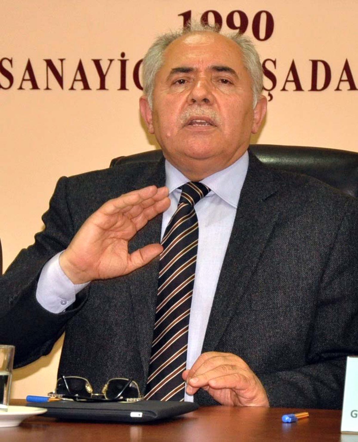 Prof.dr. Sabri Tekir Açıklaması