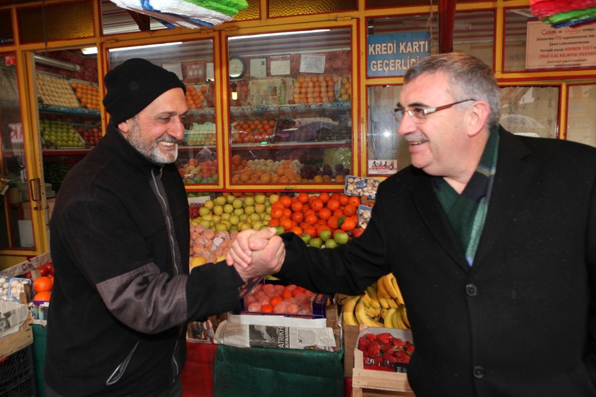 Toçoğlu\'ndan Çark Caddesinin Yan Sokaklarına Düzenleme Müjdesi