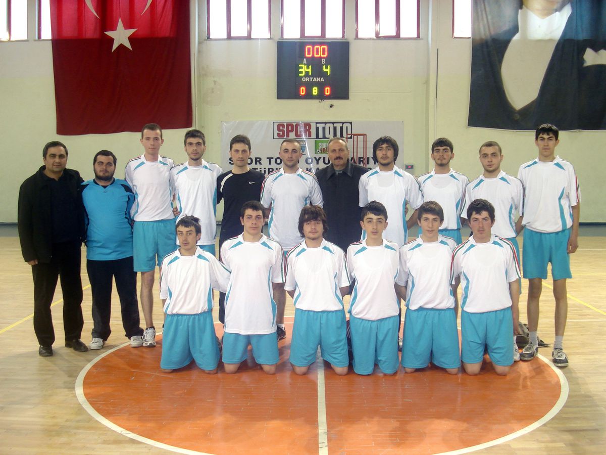 Torul Hentbol\'da da İddialı
