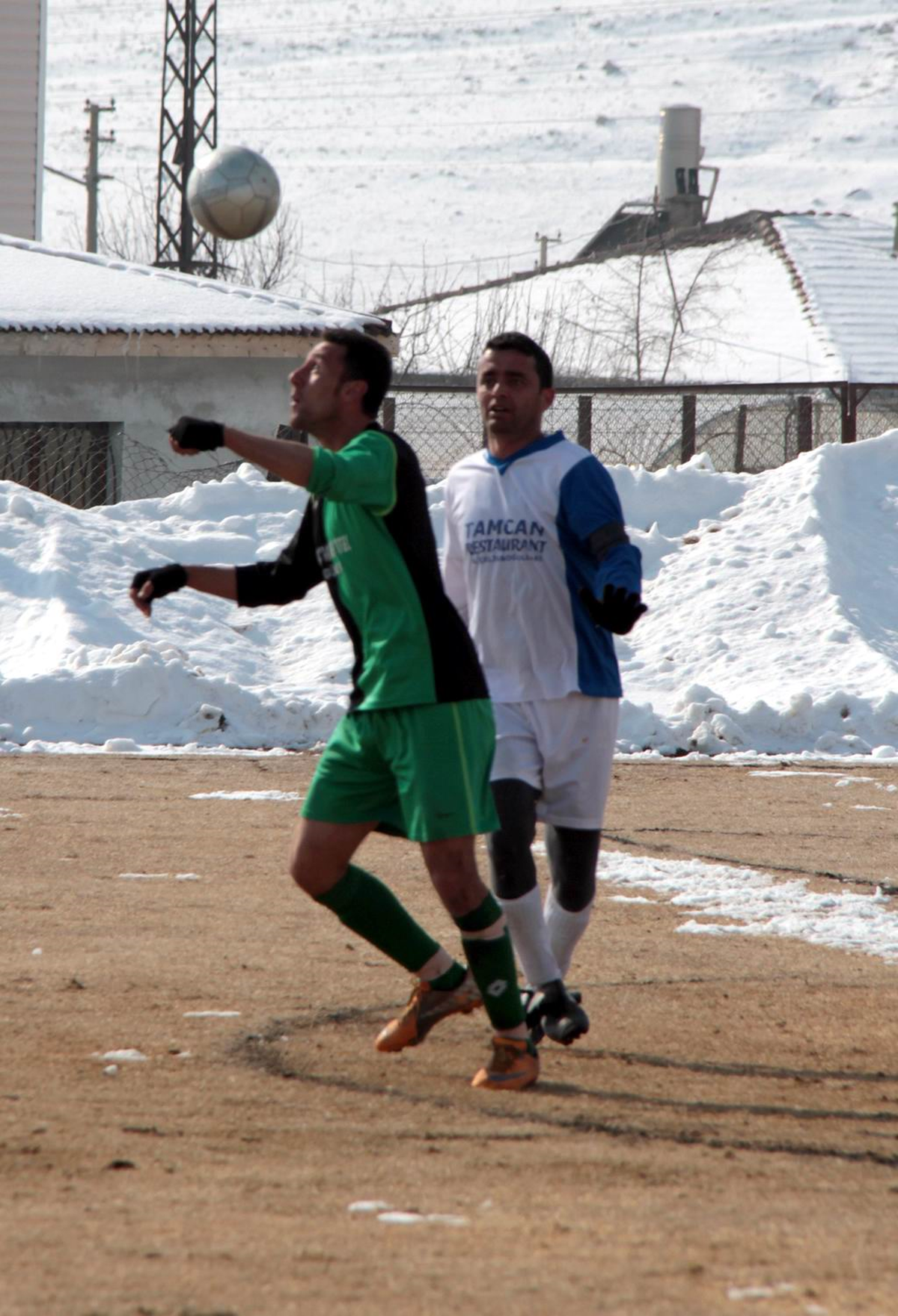 Üzümlü Belediyespor 4 Golle Galip