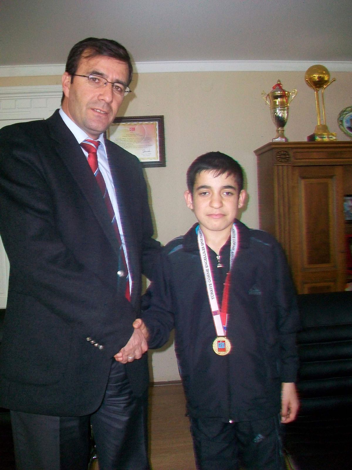 Yüzmede Türkiye Şampiyonu Oldu