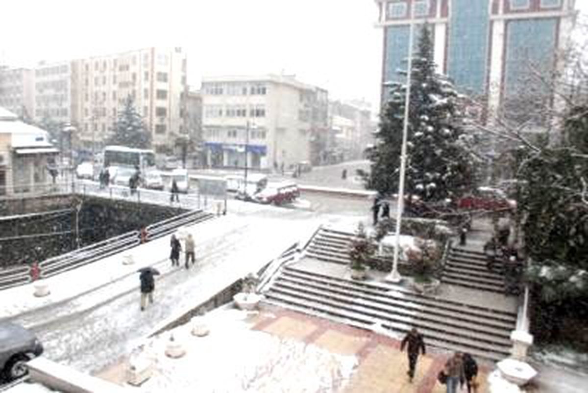 Zonguldak'ta Kar Yaşamı Olumsuz Etkiledi