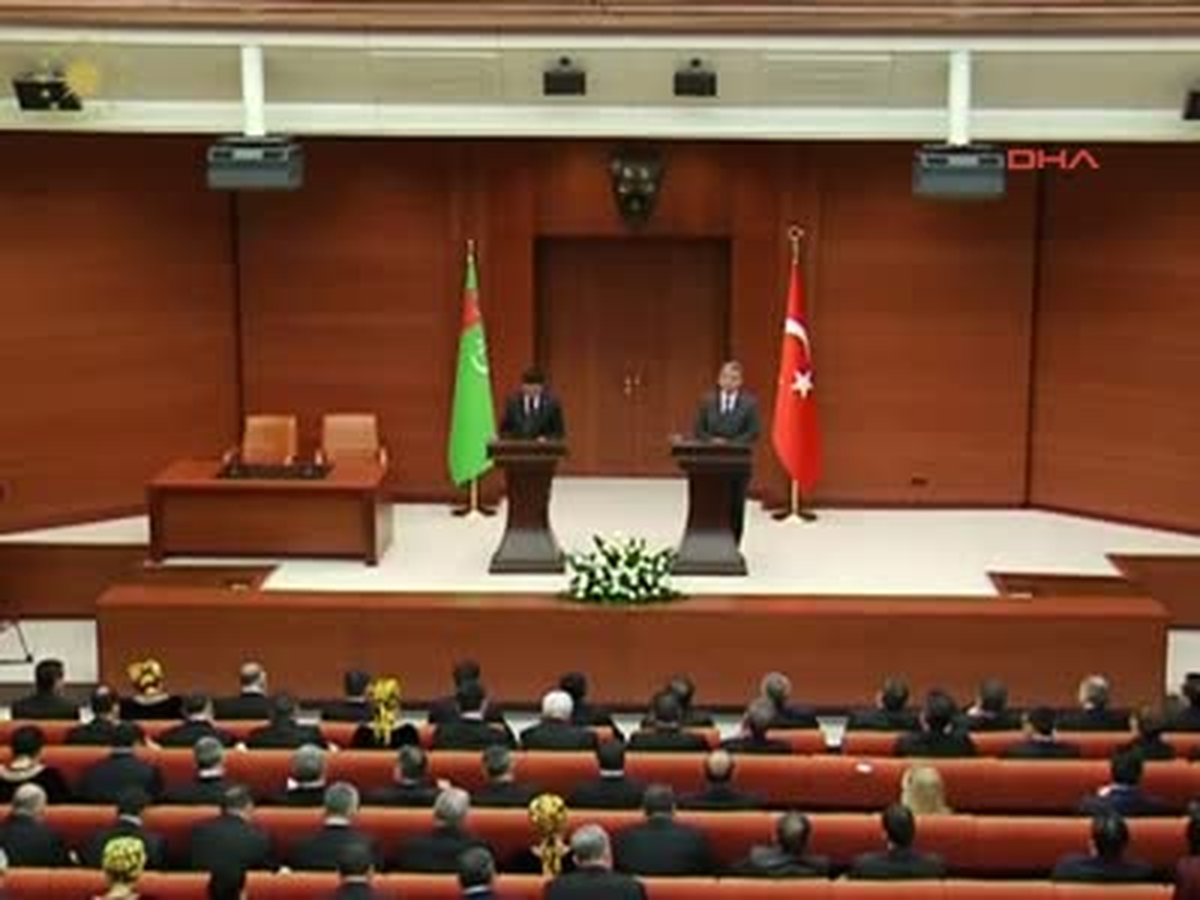 Cumhurbaşkanı Gül ve Türkmenistan Devlet Başkanı Berdimuhamedov Ortak Basın Toplantısı Düzenledi