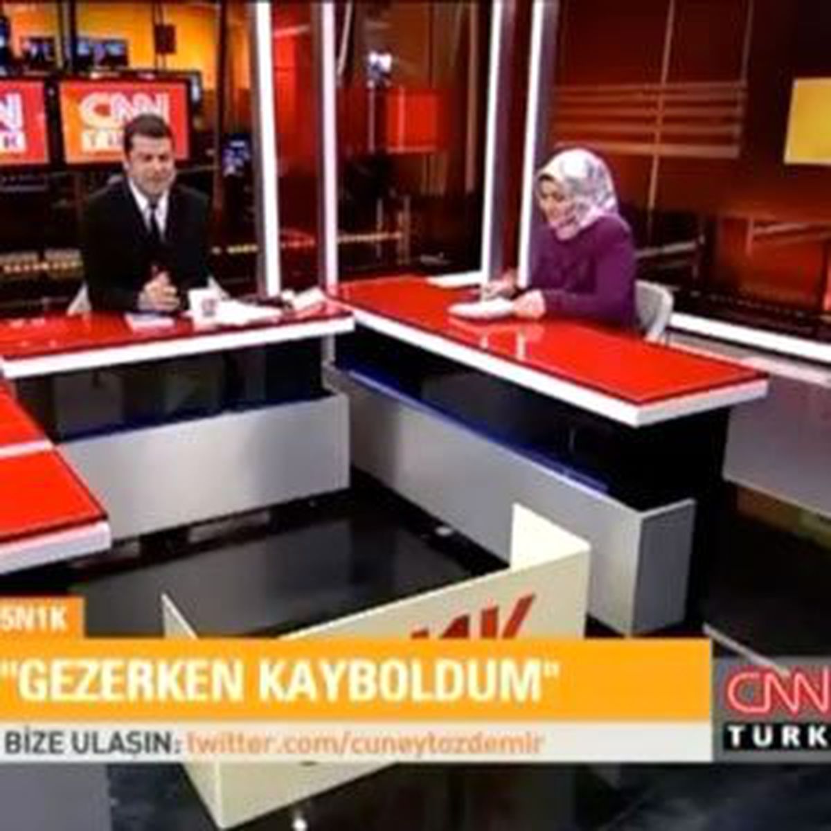 28 Şubat'ta Okuldan Atıldı Dünyayı Gezdi