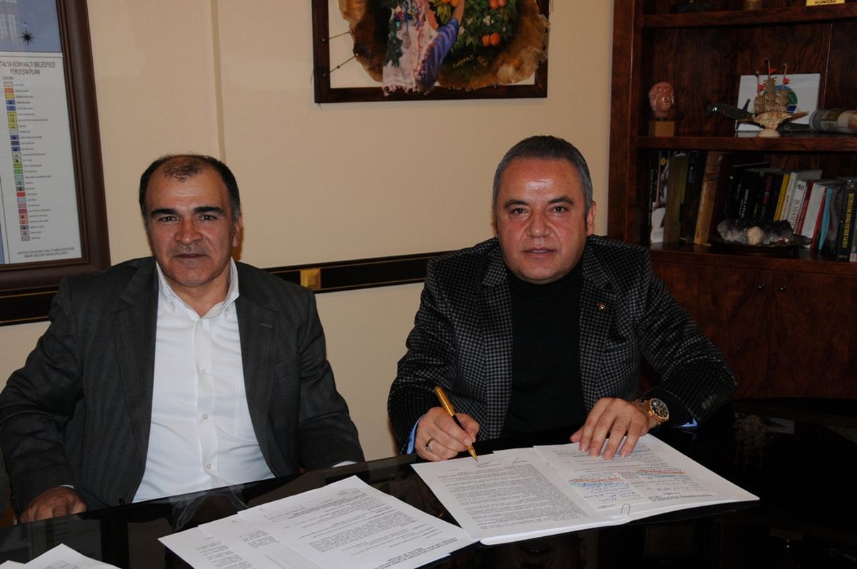 Ahmet Ayık Adına Kültür Merkezi