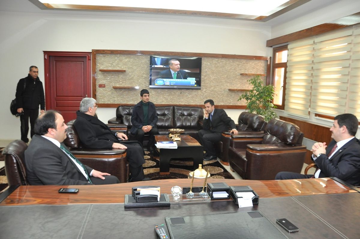 AK Parti İl Başkanı Civelek Dilovası Belediyesini Ziyaret Etti