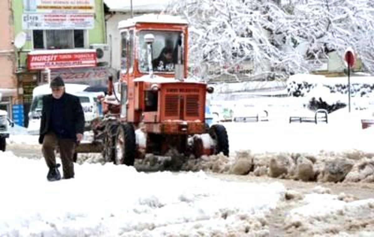 Bursa Merkezde Eğitime Kar Engeli