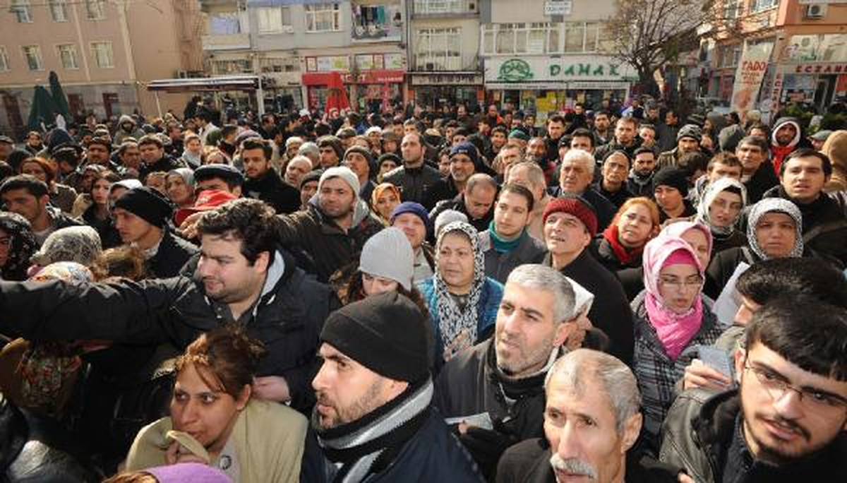 Gelir Testinde Son Gün Kuyruğu