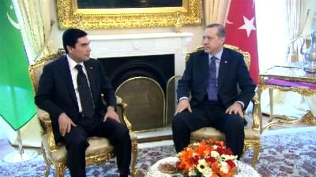 Erdoğan-Berdimuhamedov Görüşmesine 11 Bakan Katıldı