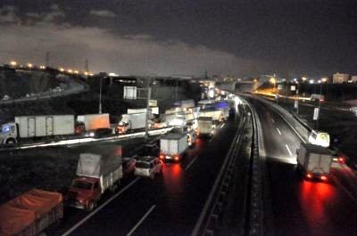 \'Hal Eylemi\' Trafiği Kilitledi