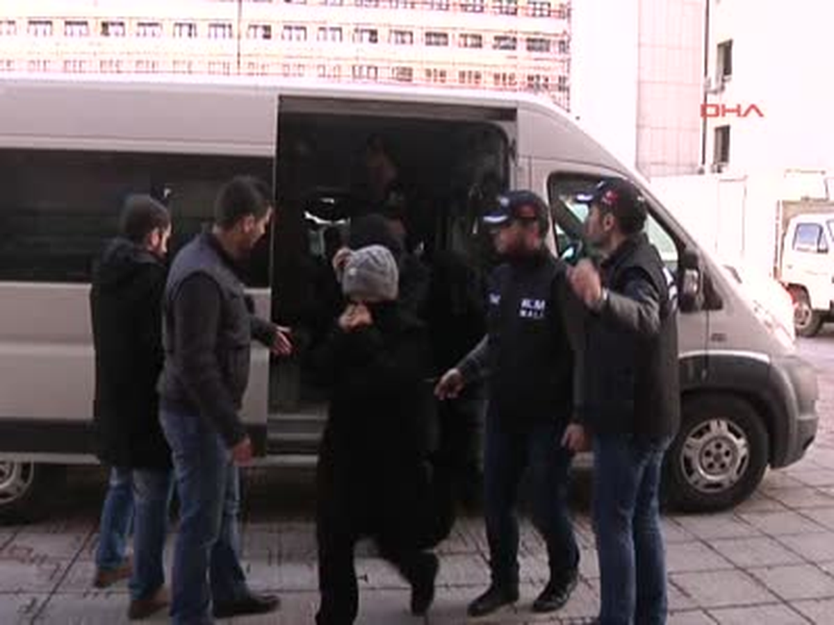 İnsan Ticareti Operasyonunda Azeri Modacı da Gözaltında