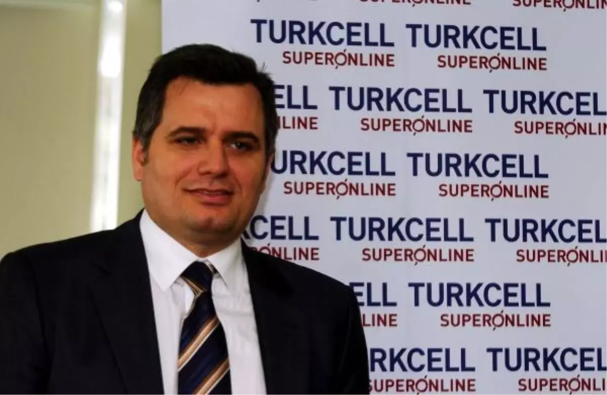 İzmir\'de İnternet Hızı Türkiye\'nin 6 Katı