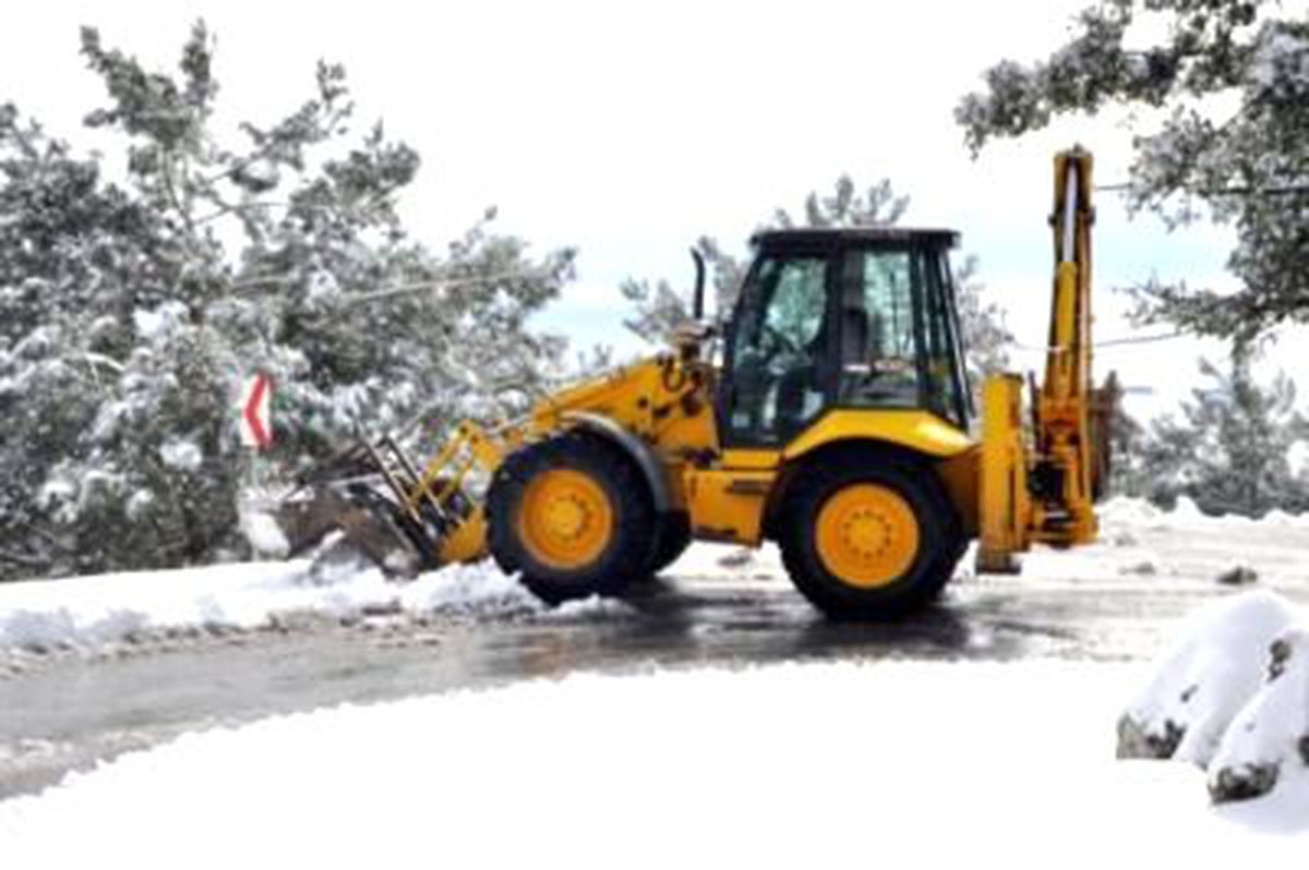 Kemer\'e 5 Yıl Sonra Kar Yağdı