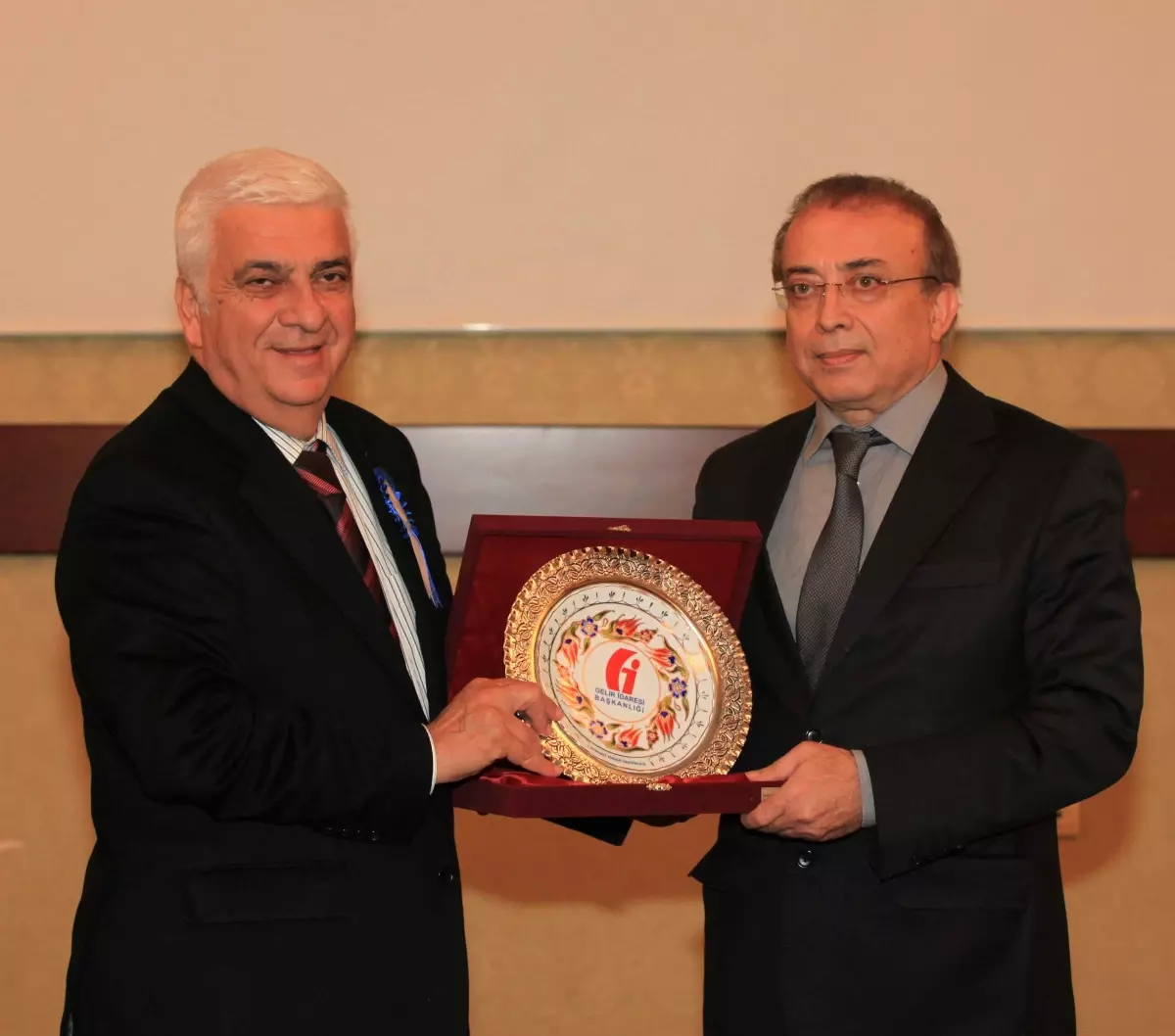 Kurumlar Vergisinde Şampiyon Aydem A.ş