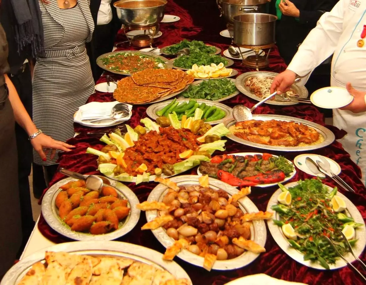 Lokantacılar ve Pastacılar Federasyonu Başkanı Aykut Yenice\'den İlginç Tespit