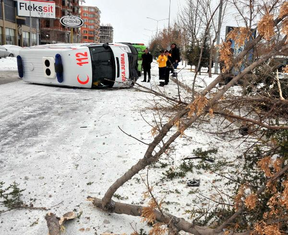 Niğde\'de Trafik Kazaları