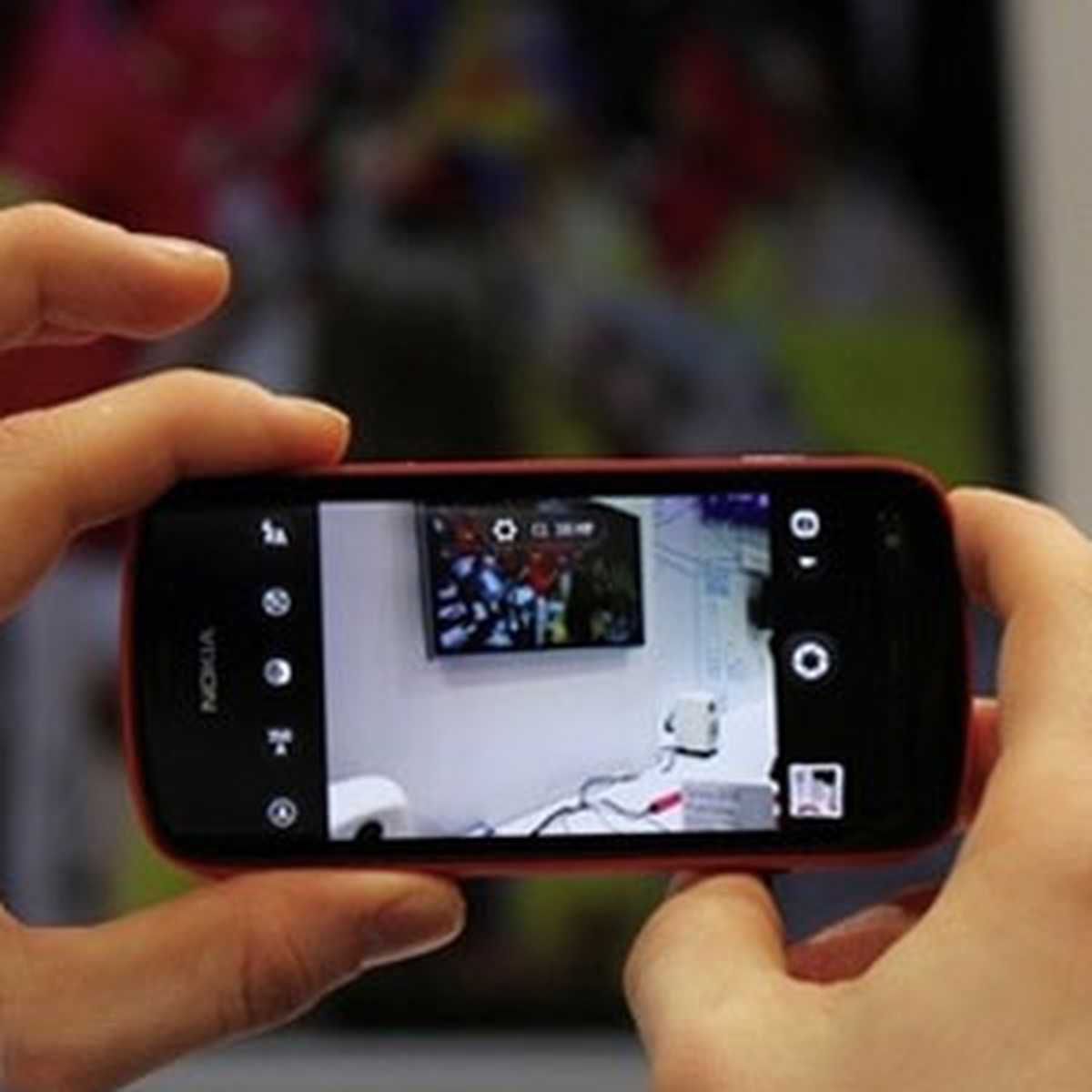 Nokia 808 Pureview Böyle Fotoğraf Çekiyor!