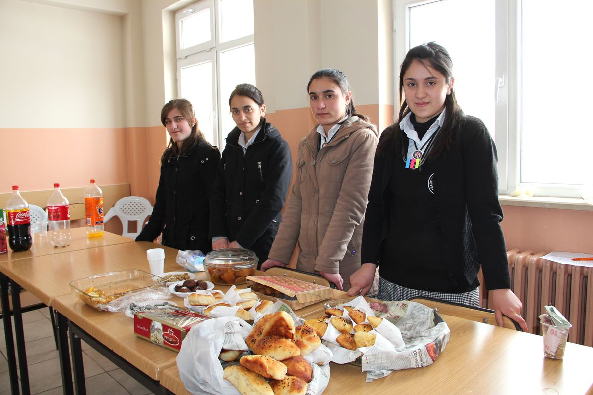 Öğrencilerden Kermes