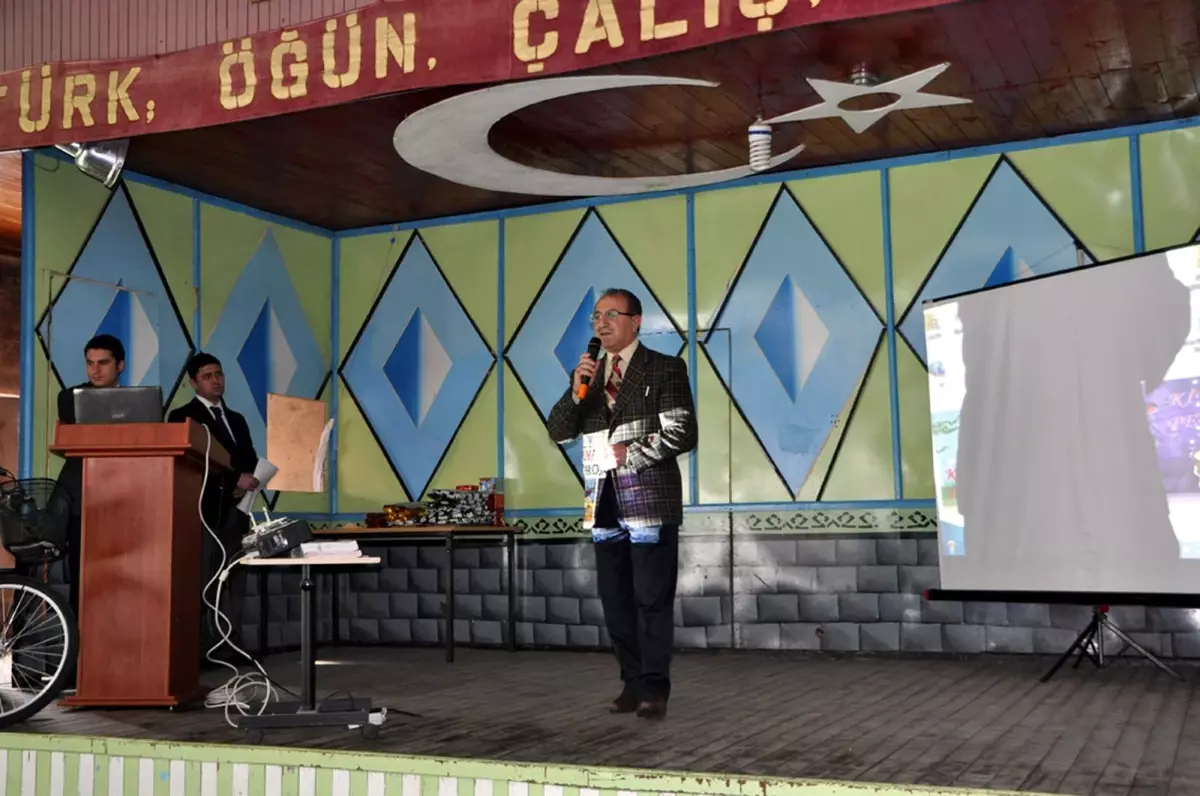 \'Okuyan Yibo\' Projesinde Öğrenciler Ödüllendirildi