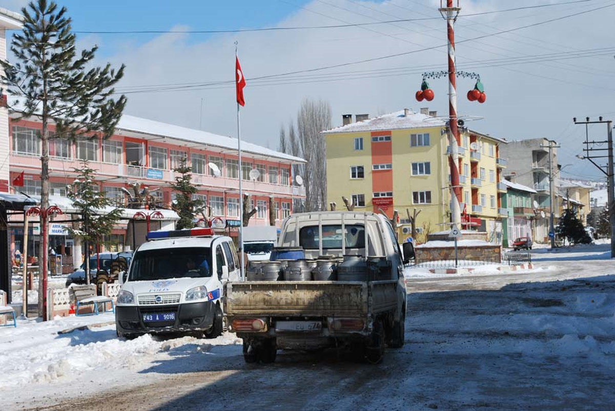 Pazarlar\'da Sürücülüre Kar ve Buzlanma Uyarısı