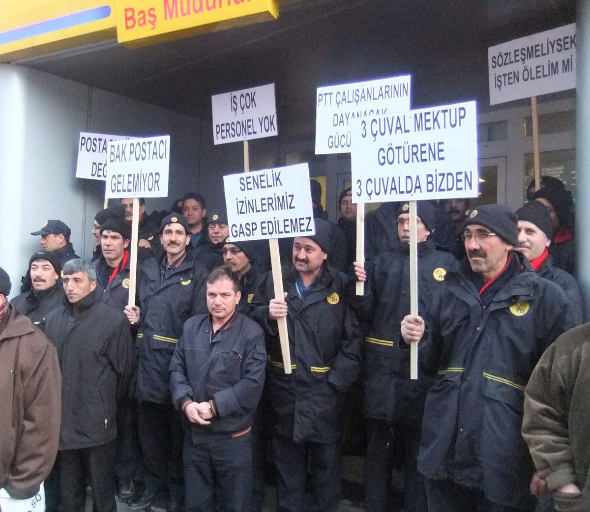 PTT Çalışanlarından \'Personel\' İsyanı