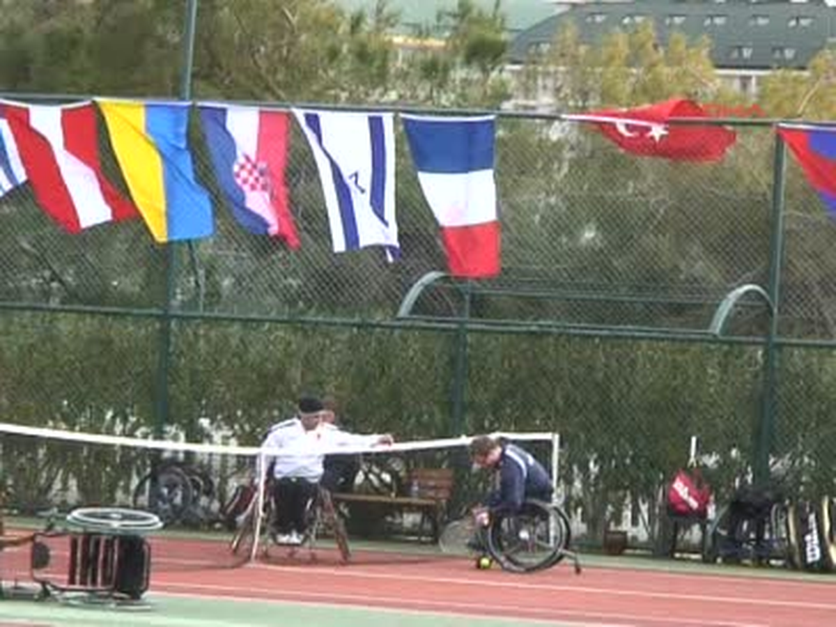 Tekerlekli Sandalye Tenis 2012 Dünya Şampiyonası Son Elemeleri Antalya\'da Başladı
