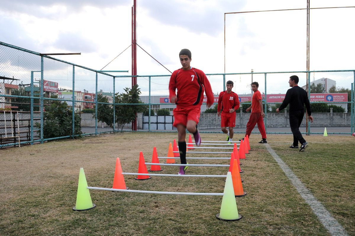 U17'ler Alanya Engelini Rahat Geçti