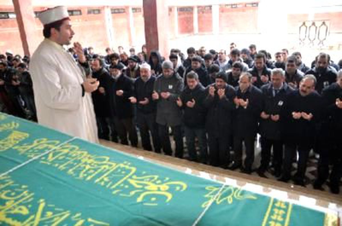 Üniversite Öğrencisi Kalp Krizinden Öldü (2)