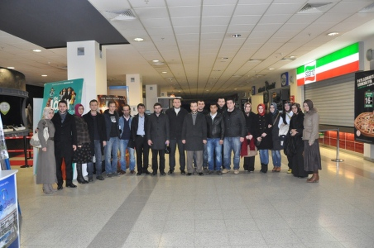 Akgenç İzmit İstanbul\'u Fethetti