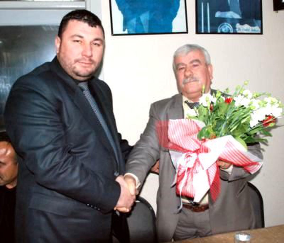 Akhisar MHP İlçe Başkanına Ziyaret