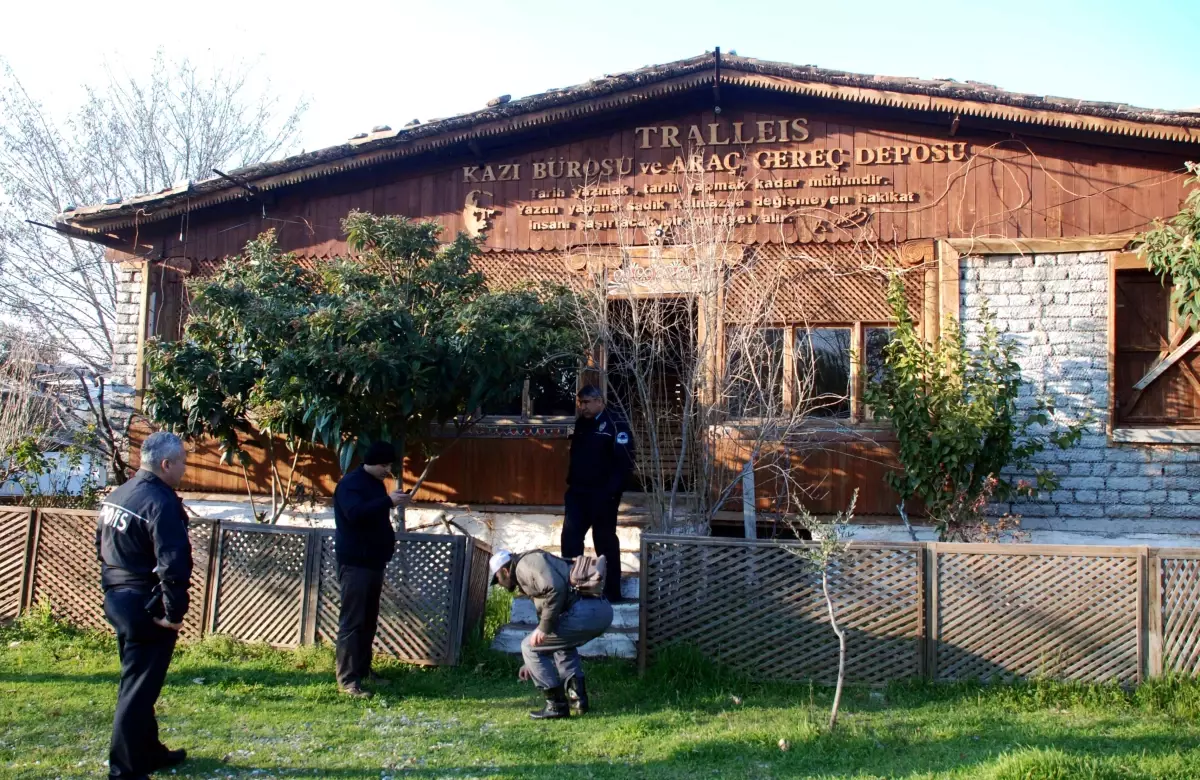 Antik Kentteki Hırsızlık İhbarı Polisi Alarma Geçirdi