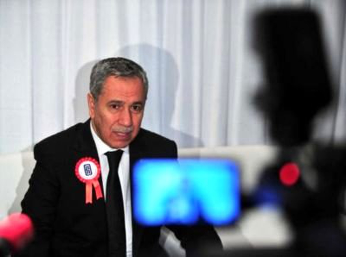 Arınç: Patlama Terörün Çirkin Yüzünü Gösteriyor