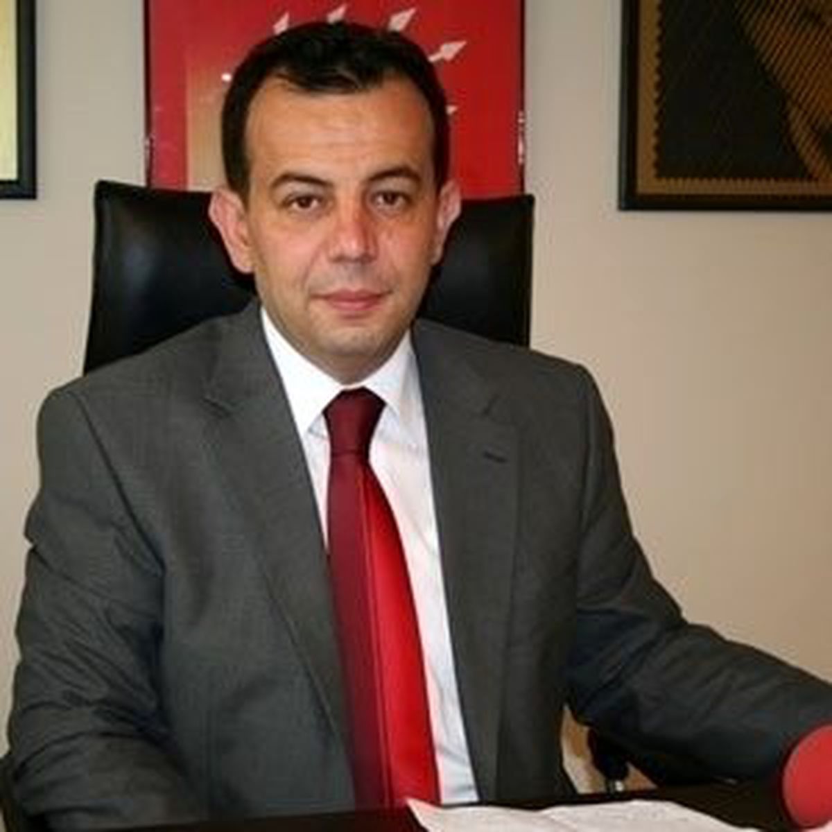 Chp\'li Özcan\'dan "Kavakçı" Teklifi