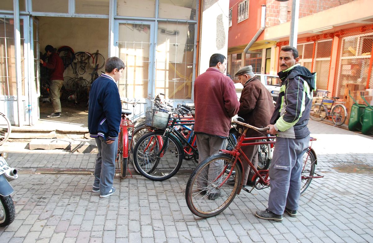 Çine\'de Bisiklet Tamirciliği En Gözde Meslek