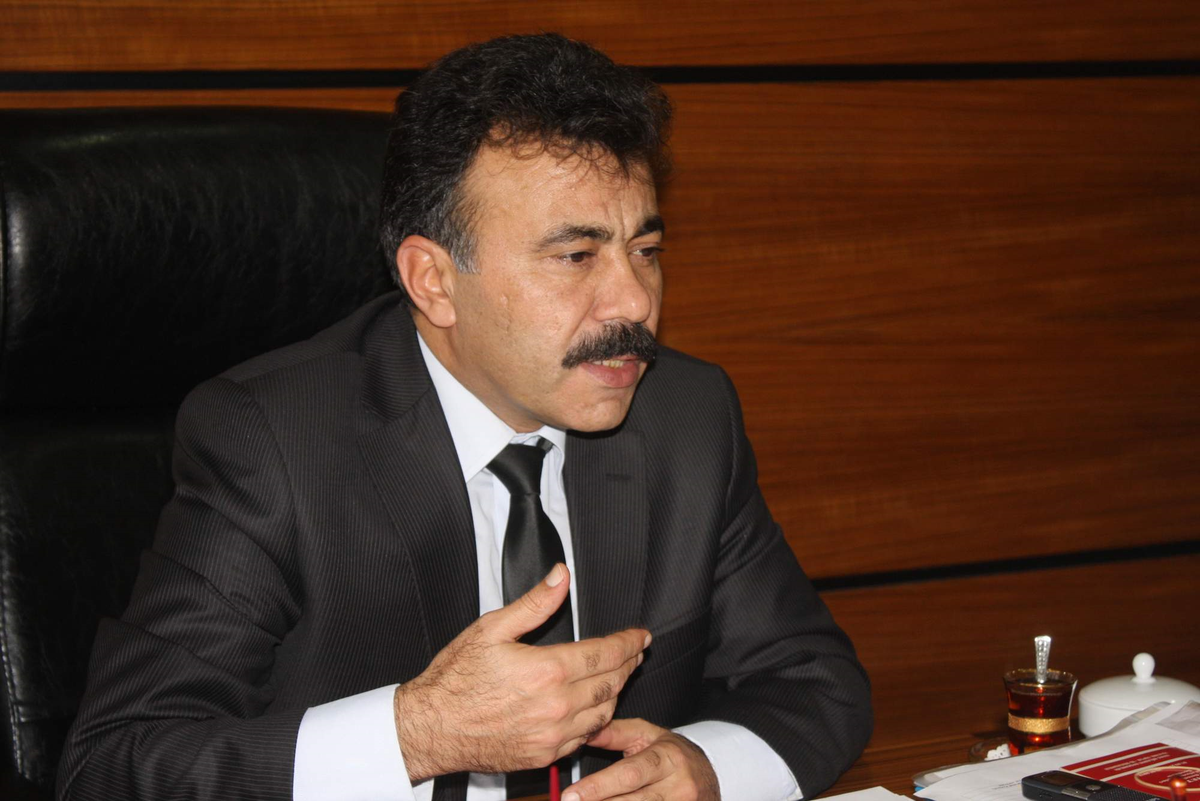 Dernek Adına Para Toplayan Dolandırıcılara Karşı Uyarı