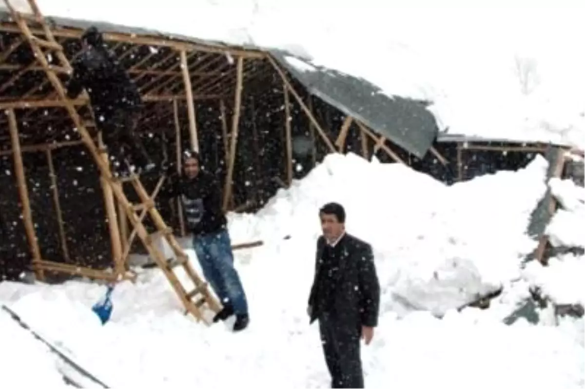 Doğu\'da 957 Köy Yolu Kapalı (2)