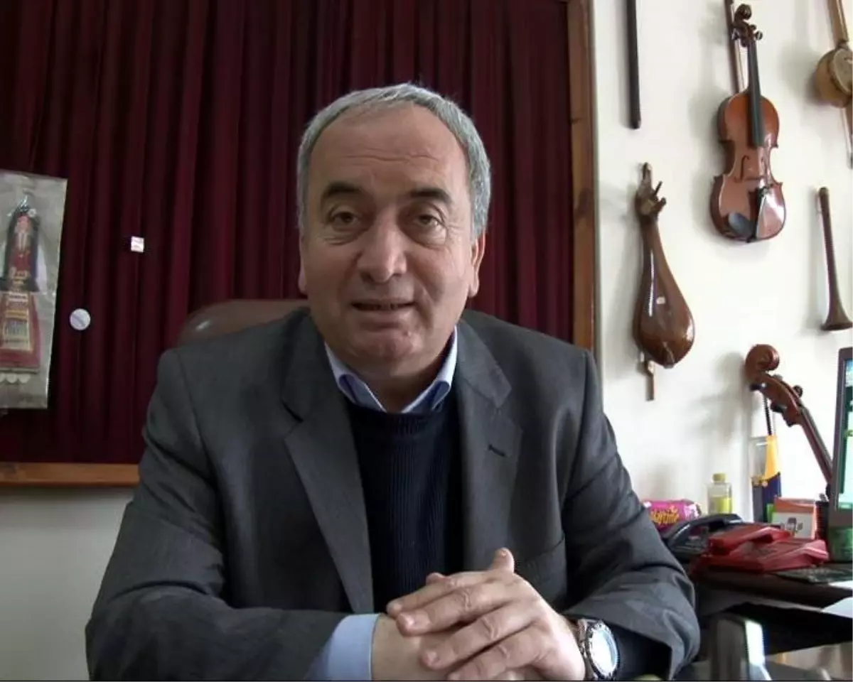 "Eşeğin Gölgesi" Zonguldak\'ta Sahnelenecek