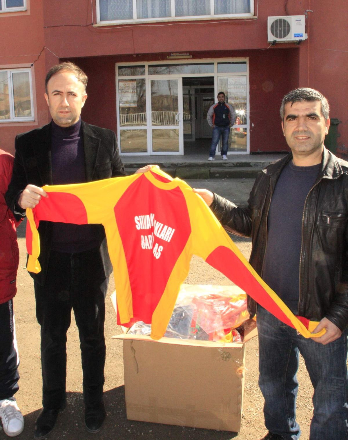 İş Adamından Silvanspor\'a Forma Desteği