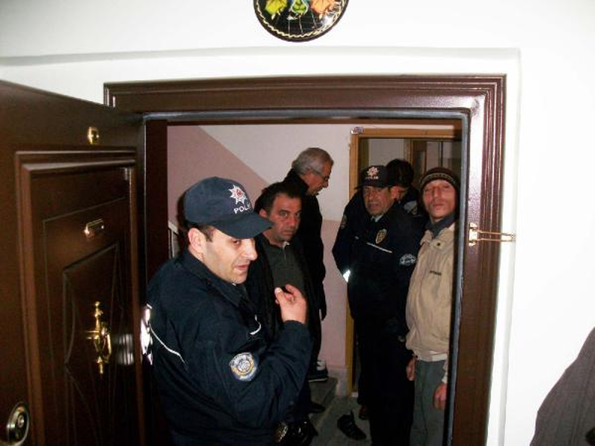 Mutfaktaki Tüp Patladı, Mahalleli Bomba Sandı