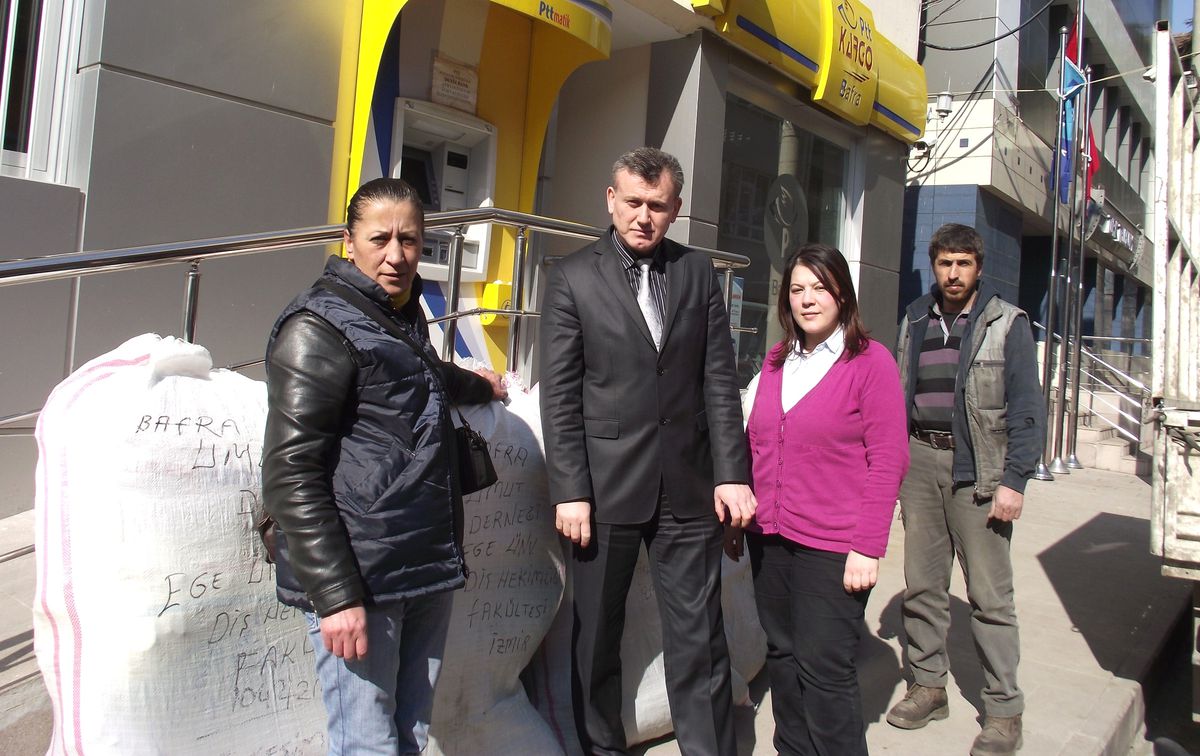 Toplanan Kapaklar İzmir\'e Gönderildi