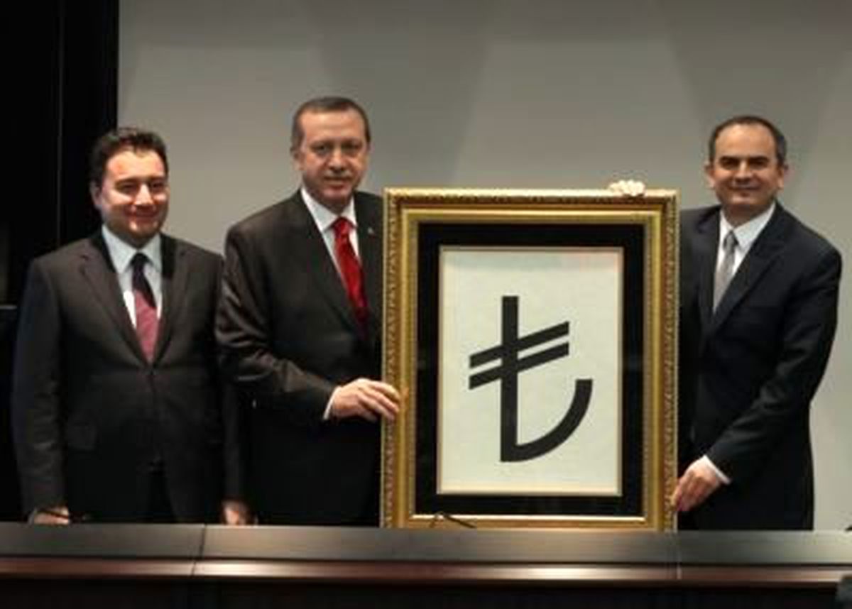 Türk Lirası Yeni Simgesine Kavuştu(1)
