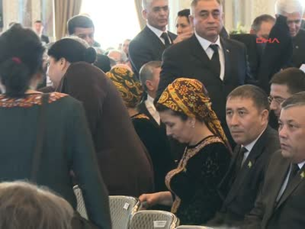 Türkmen İş Forumu\'nda Konuştu