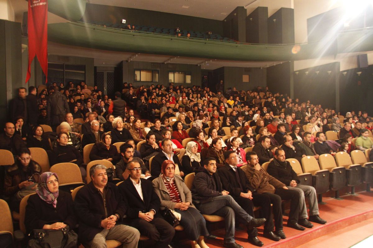 Türkülerin Dili Konserine Büyük İlgi