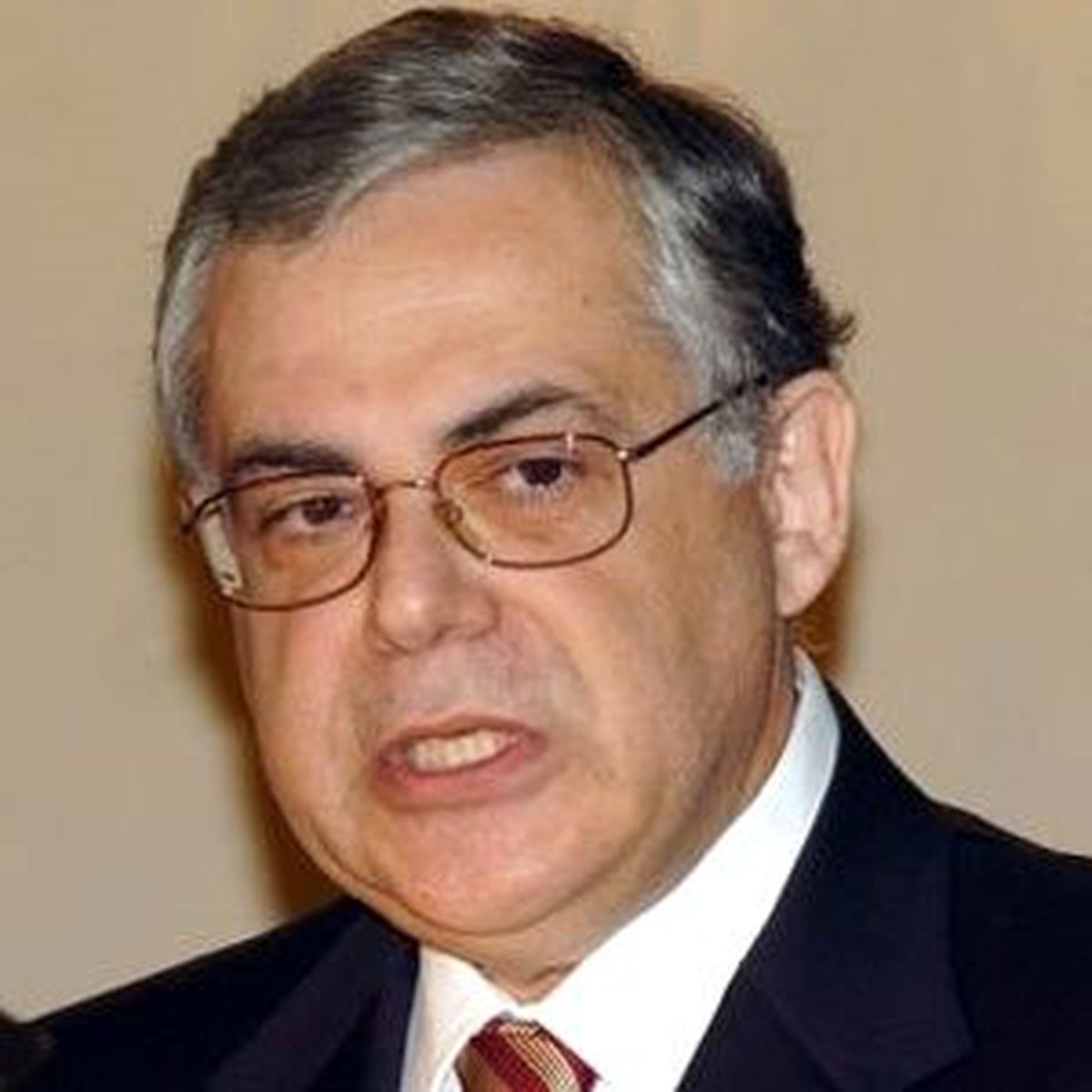 Yunan Lider Papadimos, Brüksel\'de Ak Başkanı Barroso ile Görüştü